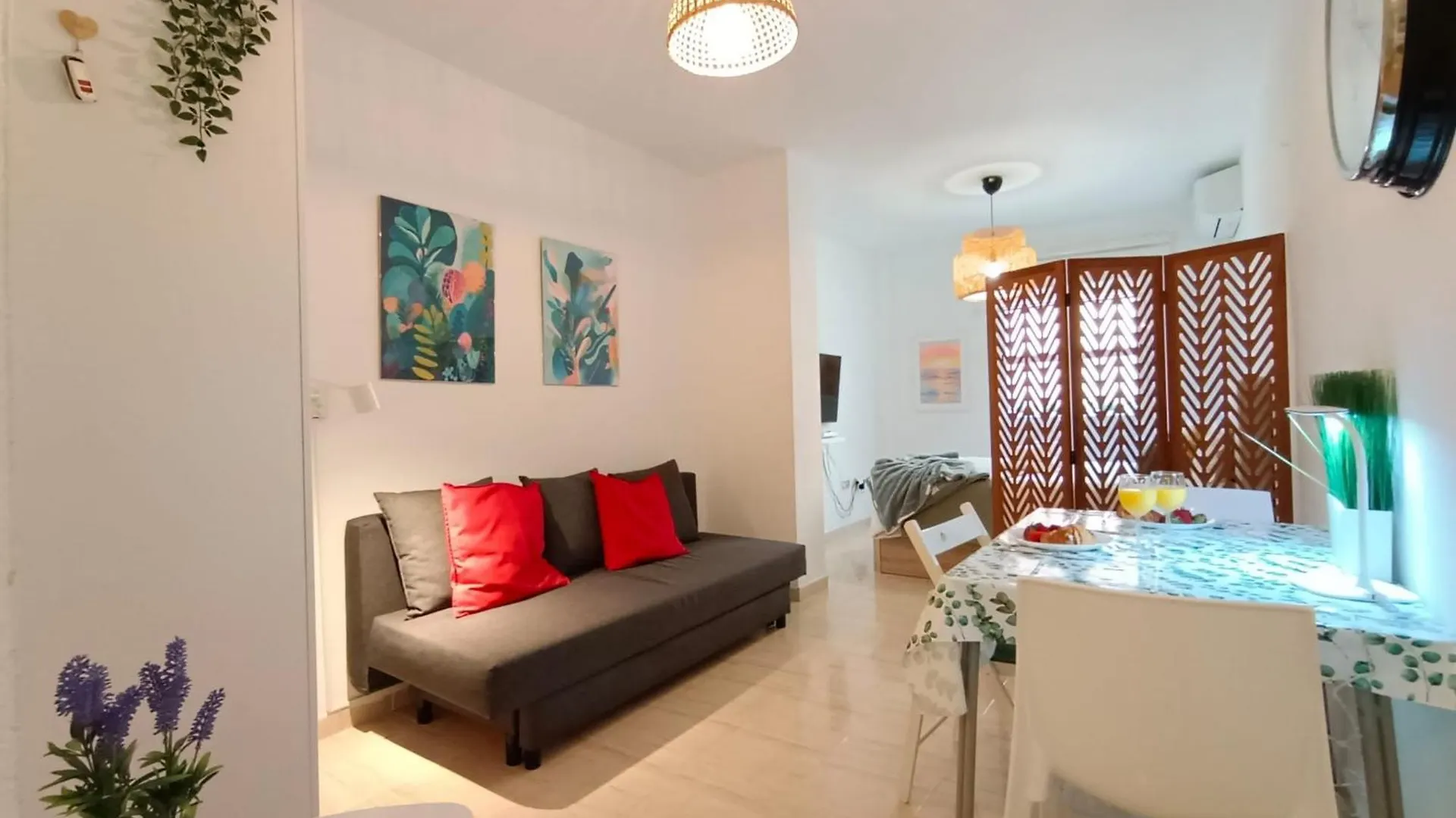 Monisimo Apartamento En Centro Historico De Malaga Con Parking Daire